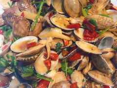 -小鱼儿海鲜港(新村十区店)