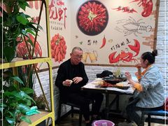 大堂-段氏龙虾·烧烤·烤鱼(东书房路店)