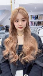 -尚羽华东接发美发店