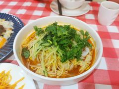 石河子凉皮-西域阿里马新疆菜·清真(桂花路店)