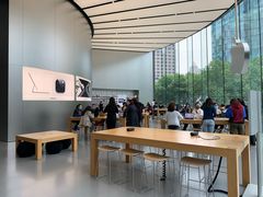 -Apple零售店(新街口店)