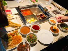 -海底捞火锅鲜切牛肉主题店(长寿路店)