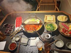 -三出山火锅(南京万象天地店)