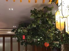 -八府香鸭·啫啫煲(华山路店)