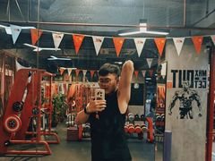 -KingBull私教健身&格斗订制(龙井商业中心店)