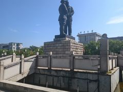 -井冈朱毛会师广场