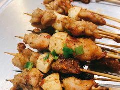 招牌麻辣蒜爆鸡-烎记烧烤(蓝天花园店)