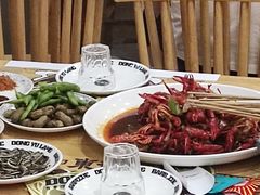 -東豫狼鲜货烧烤. 碳火烤鱼. 小龙虾(上海首店)