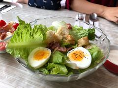 -必胜客(证大大拇指店)