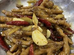 -江城燕子大排档(江汉路步行街店)