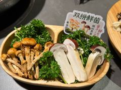 -楠小云·云南鲜菌·鲜牛自助火锅(九眼桥店)