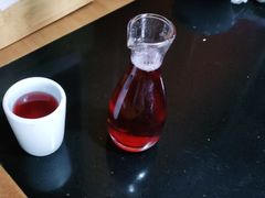 东北酸菜-果松木炭酸菜铜火锅·外婆参鸡汤