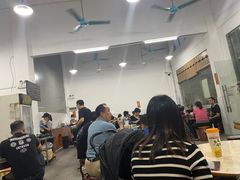 -容里煲仔饭(利丰北路店)