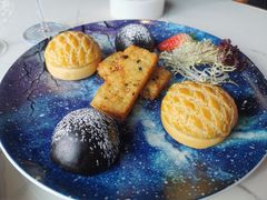开洋粢饭糕-岁粤Moon·湖景餐厅(月光码头店)