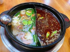 -袁记串串香(川师店)