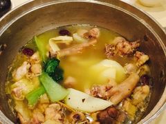 -一席地·本地鸡窝·杭帮鸡火锅(萧山银隆百货店)