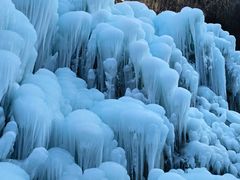 -大平台龙居瀑布旅游区
