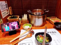 -独食火锅·半米屋台(直营总店)