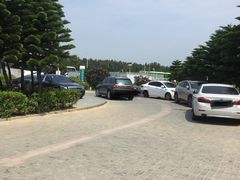 -龙凤头海滨浴场度假村-停车场