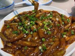 -老码头黑皮肘子锅包肉(赣水路店)