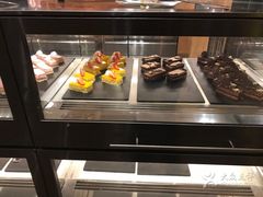 -松咖啡自助餐厅·松北香格里拉