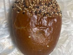 一颗奶油栗子面包-巴黎贝甜(印象城店)