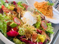 藜麦窝蛋沙拉-The Rug Cafe(王府中环店)