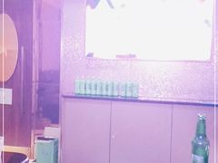 -乐界KTV(虹桥中心店)