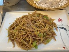 -蔼若春.传承三十年云南菜(金碧公园店)