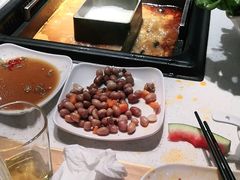 -颐辰舍岁岁羊(文昌万达景园店)