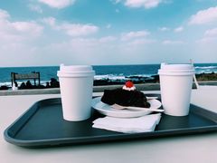 -Cafe Aewol Monsant