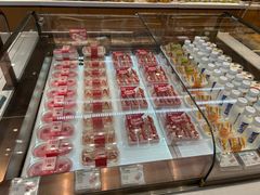 -爱达乐面包生日蛋糕(旭海时代广场店)
