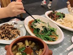-小厨子私房菜·云南美食店