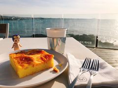 -Cafe Aewol Monsant