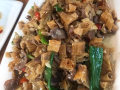 -俏湘私房菜(国贸店)