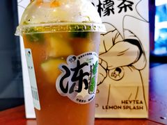 爆柠茶系列-喜茶(广州中山六路店)