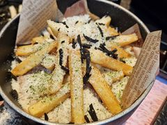 黑松露炸薯条-黑牛の店·黑金店(沈阳万象城店)