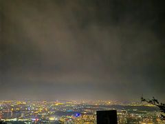 -紫金山山顶公园