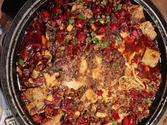 -吞鱼兽麻辣烤鱼(万达店)