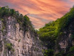 -藏山旅游风景区