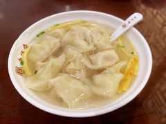 刀鱼馄饨-老半斋(福州路店)