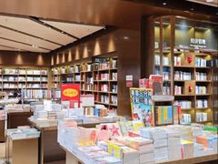 -凤凰国际书城(凤凰广场店)