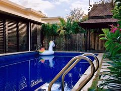 -三亚湾海居铂尔曼度假酒店