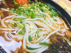 -周彦辰重庆火锅米线·冒菜(万达总店)