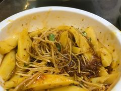 -瑞丰园庭院餐厅·白族传统家常菜
