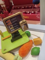 -奈尔宝家庭中心·亲子餐厅(鄞州万达店)