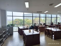 -扬州市无障碍图书馆
