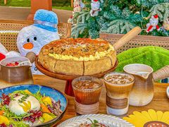 -Dragon Pizza•圆脸龙披萨·牛排餐厅