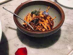 敲糖棒棒鸡-辛香汇·现炒川菜(淮海路百盛店)