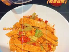 -湘阁里辣(沙井华润万家店)